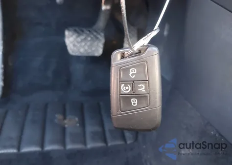 2021 Volkswagen Jetta 1.4T R-Line/1.4T S/1.4T Se z USA, uszkodzony, nr VIN 3VWC57BU5MM032482